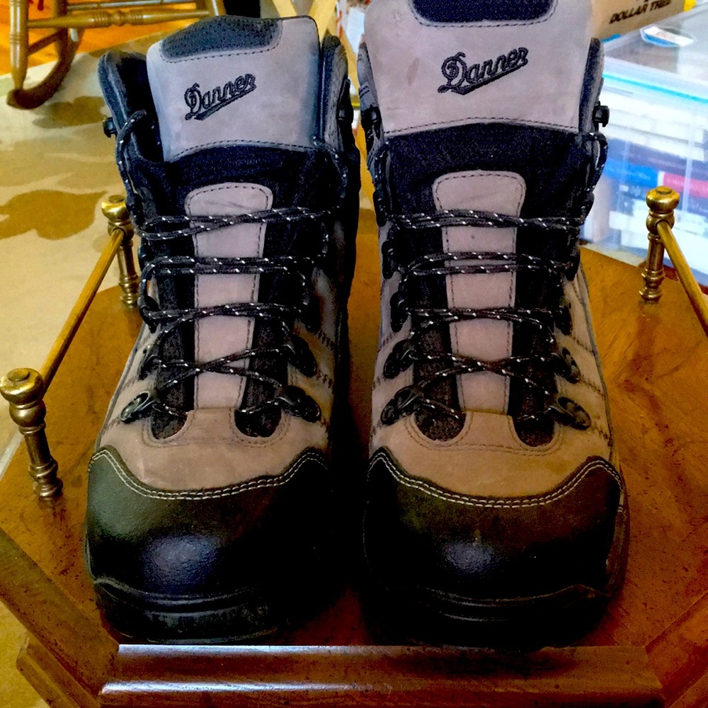 Danner men’s hiking boots